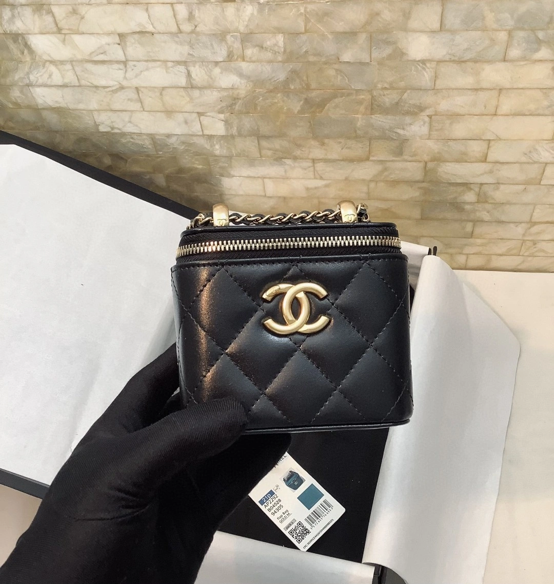 MOMO- AP2292 cowhide item : B-B307M1854