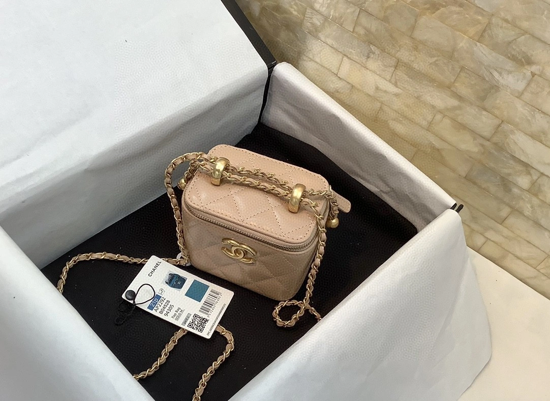 MOMO- AP2292 cowhide item : B-B307M1907