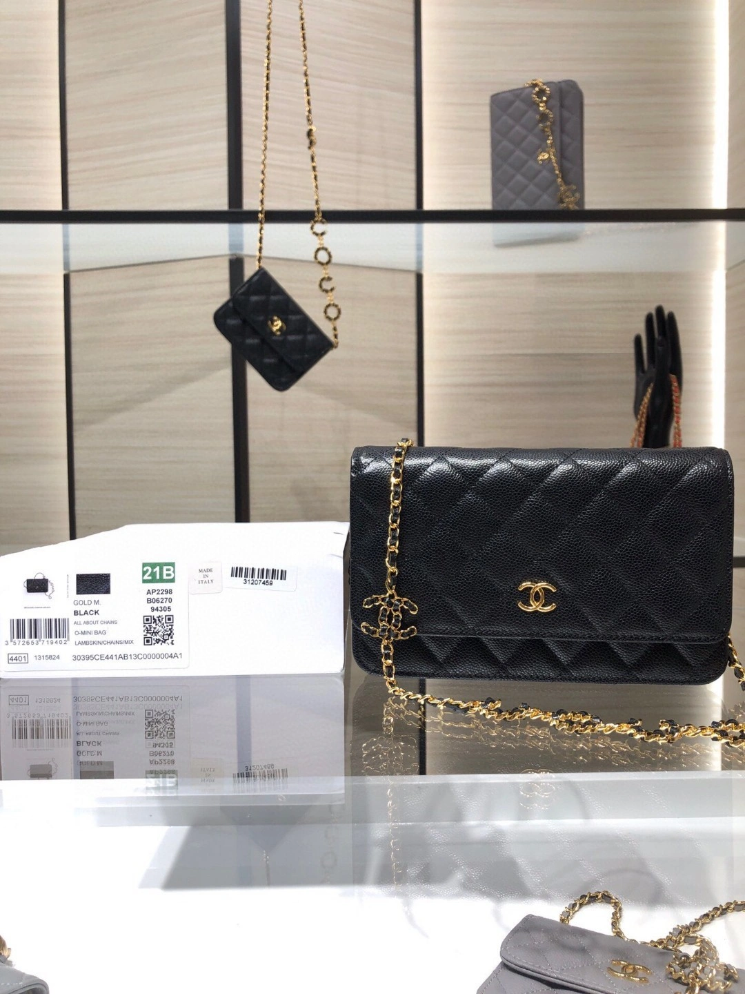 MOMO- AP2298 Calfskin woc item : B-B00M2508