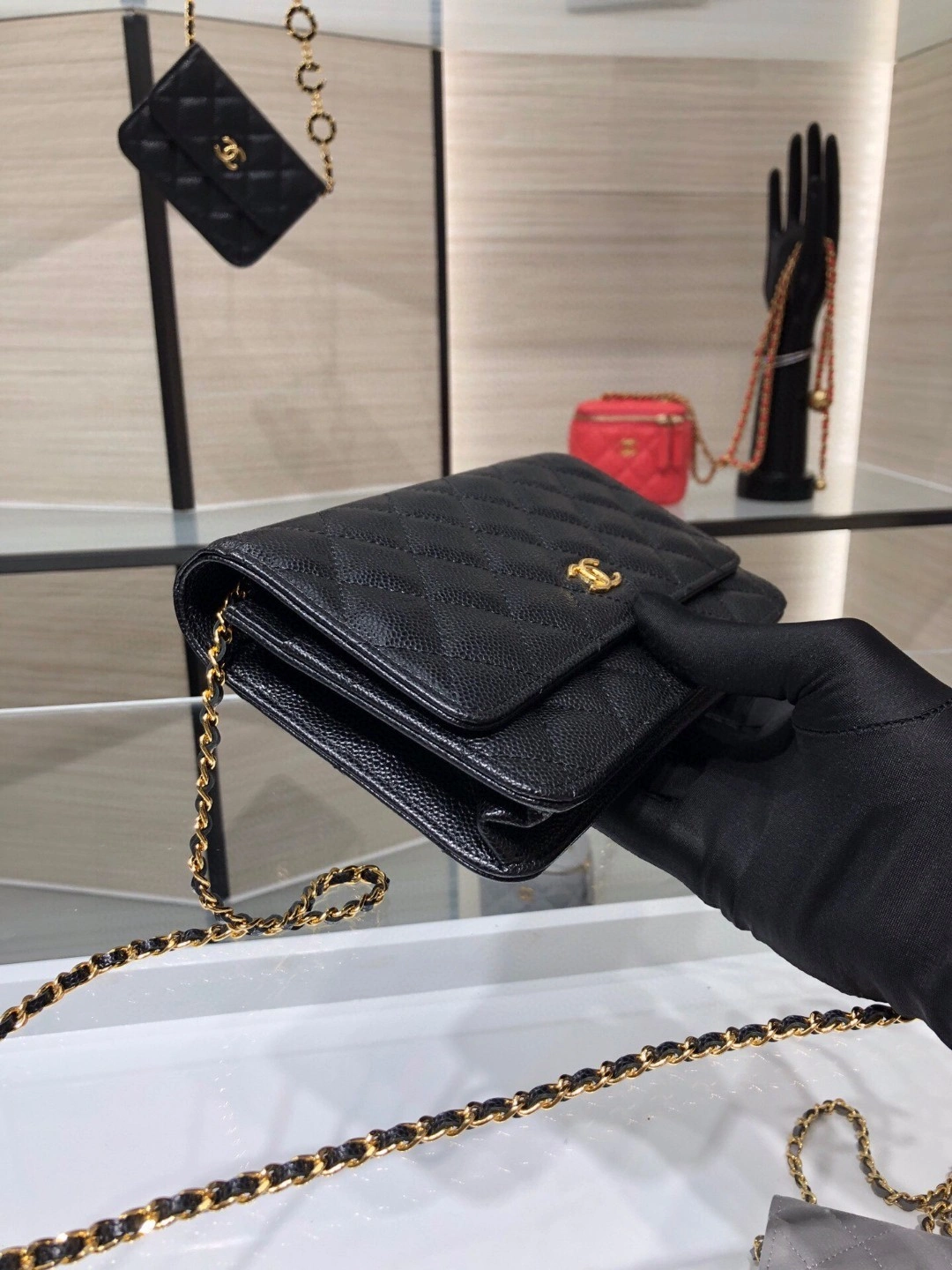 MOMO- AP2298 Calfskin woc item : B-B00M2508