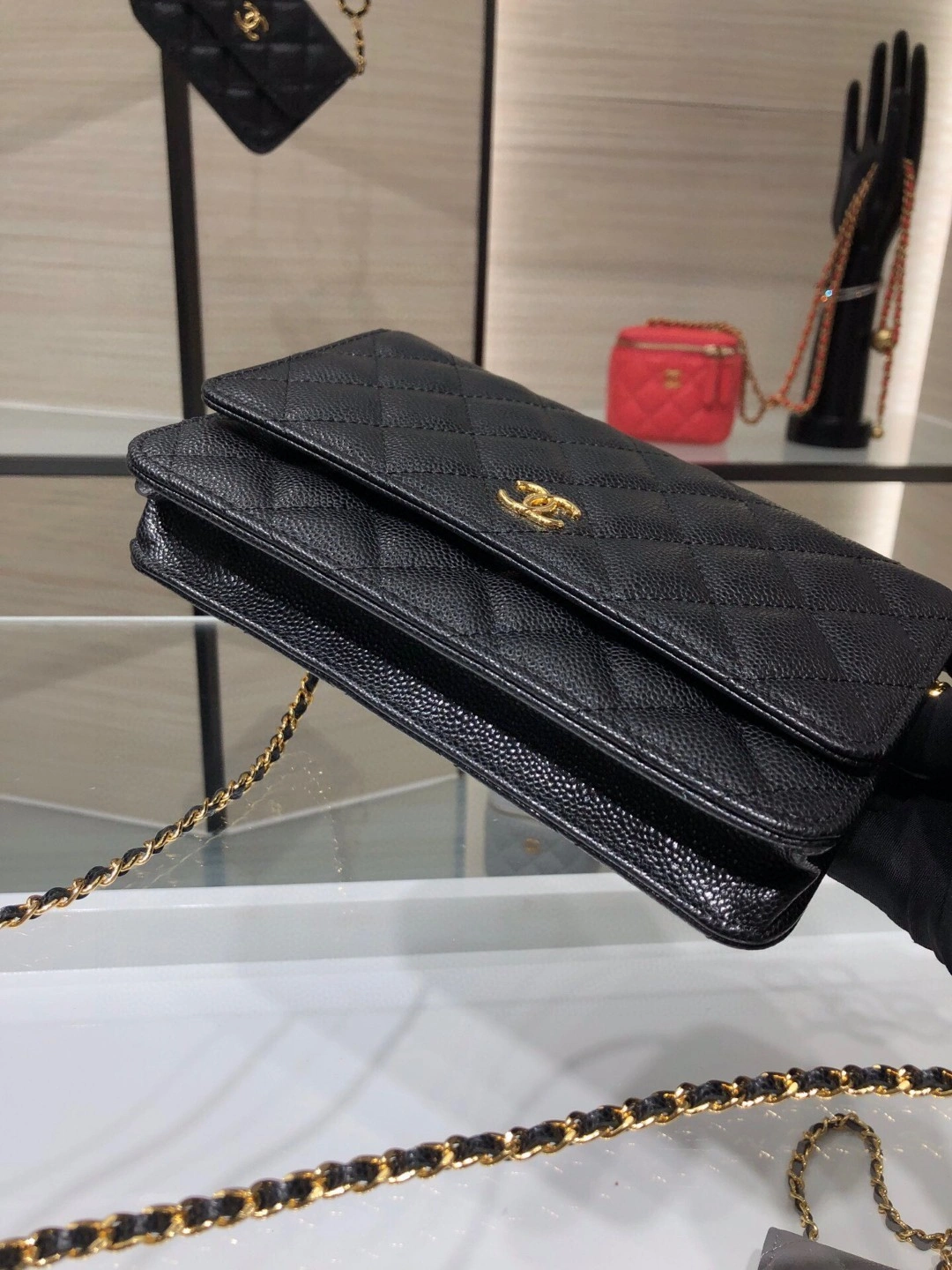 MOMO- AP2298 Calfskin woc item : B-B00M2508