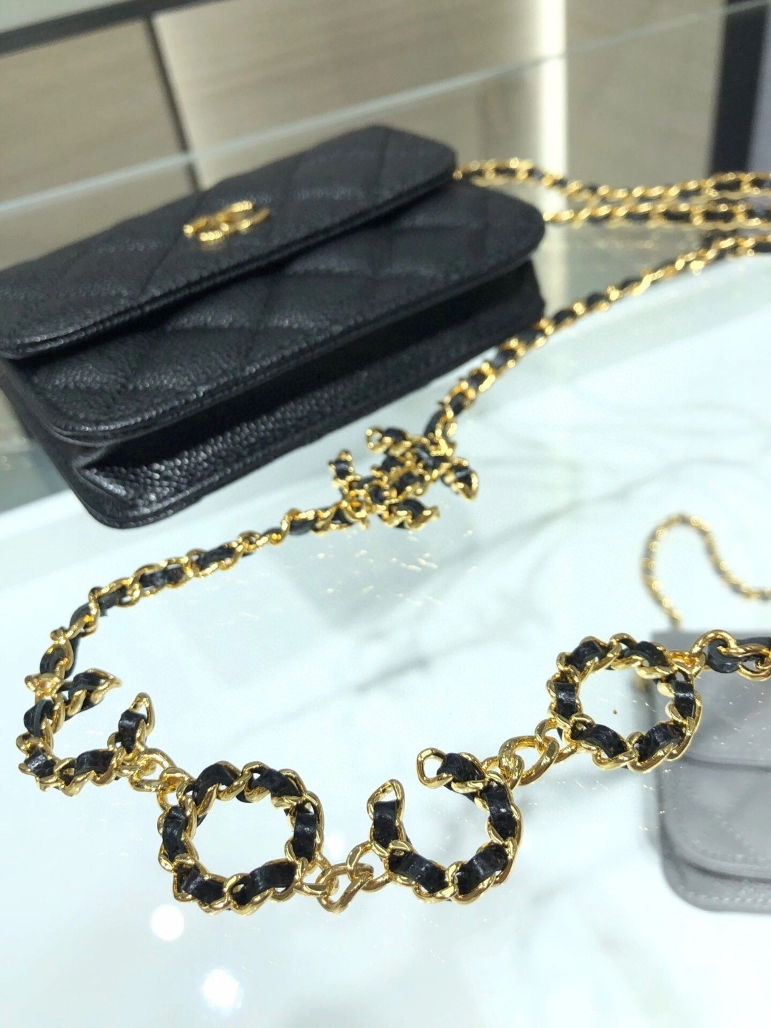 MOMO- AP2306 mini woc item : B-B00M1835