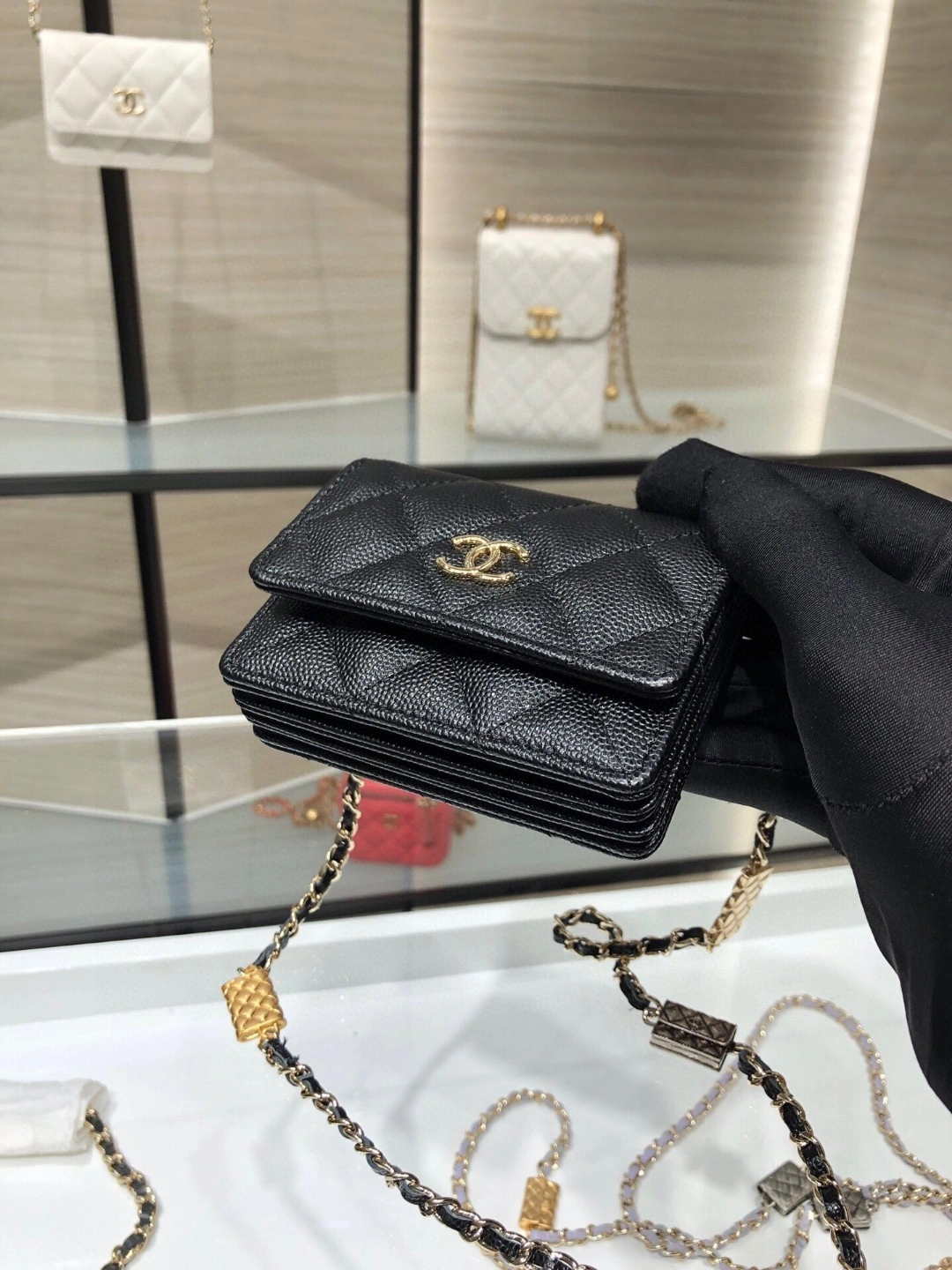 MOMO- AP2444 coco item : B-B00M1801