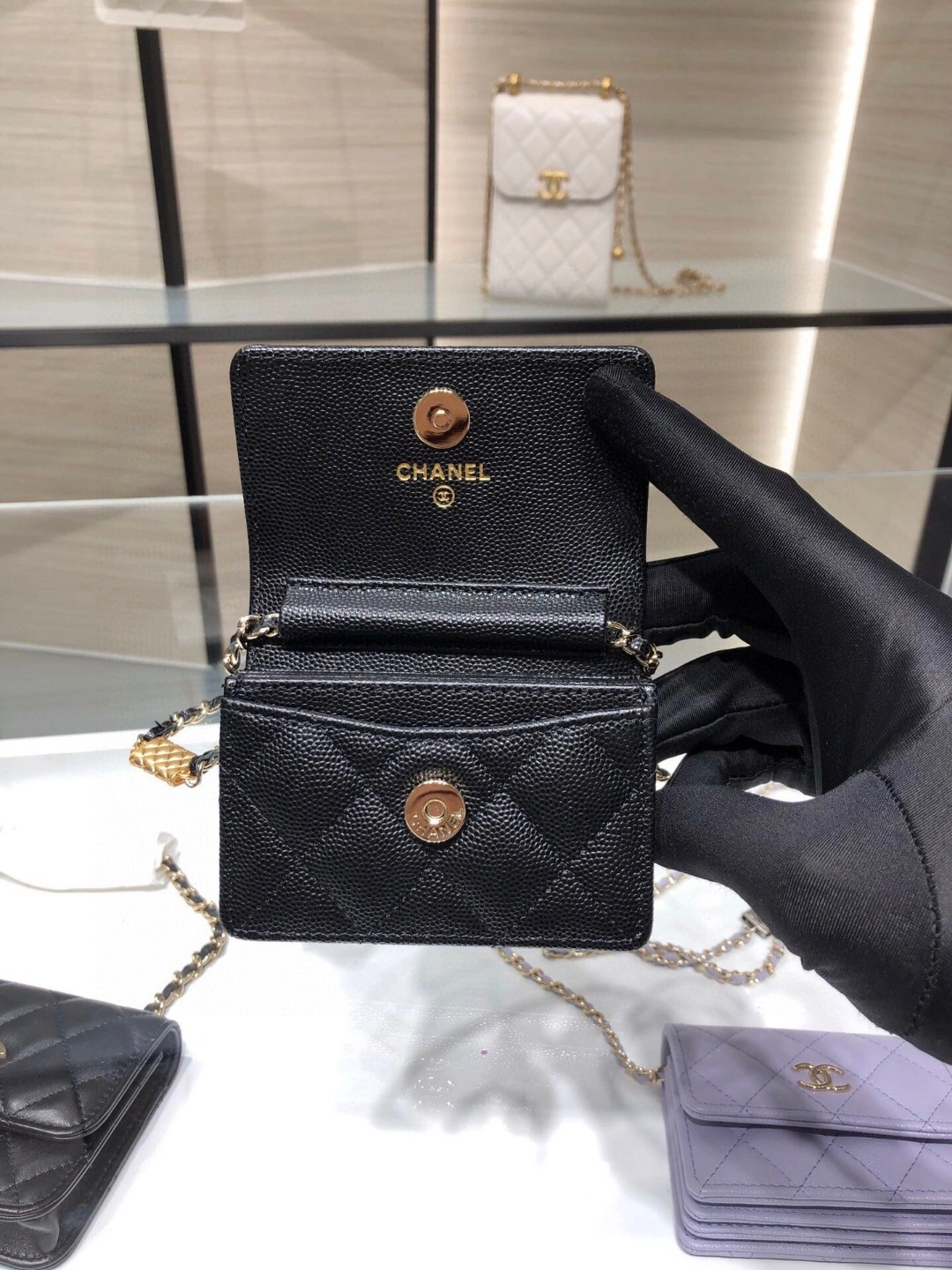 MOMO- AP2444 coco item : B-B00M1801