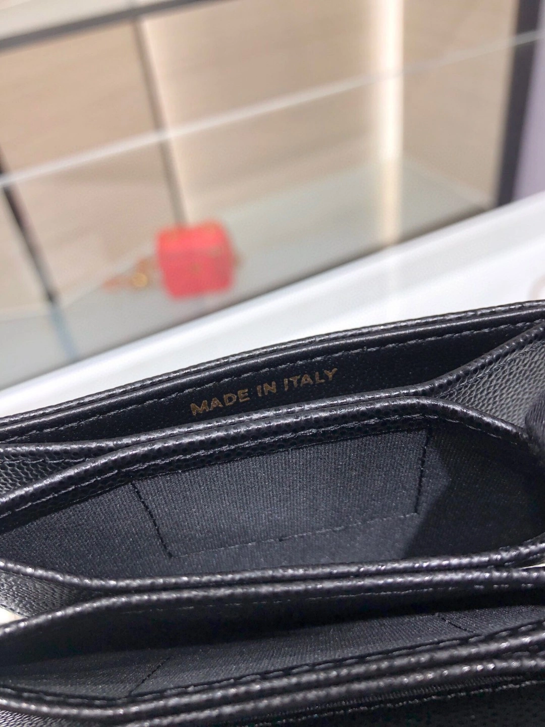 MOMO- AP2444 coco item : B-B00M1801