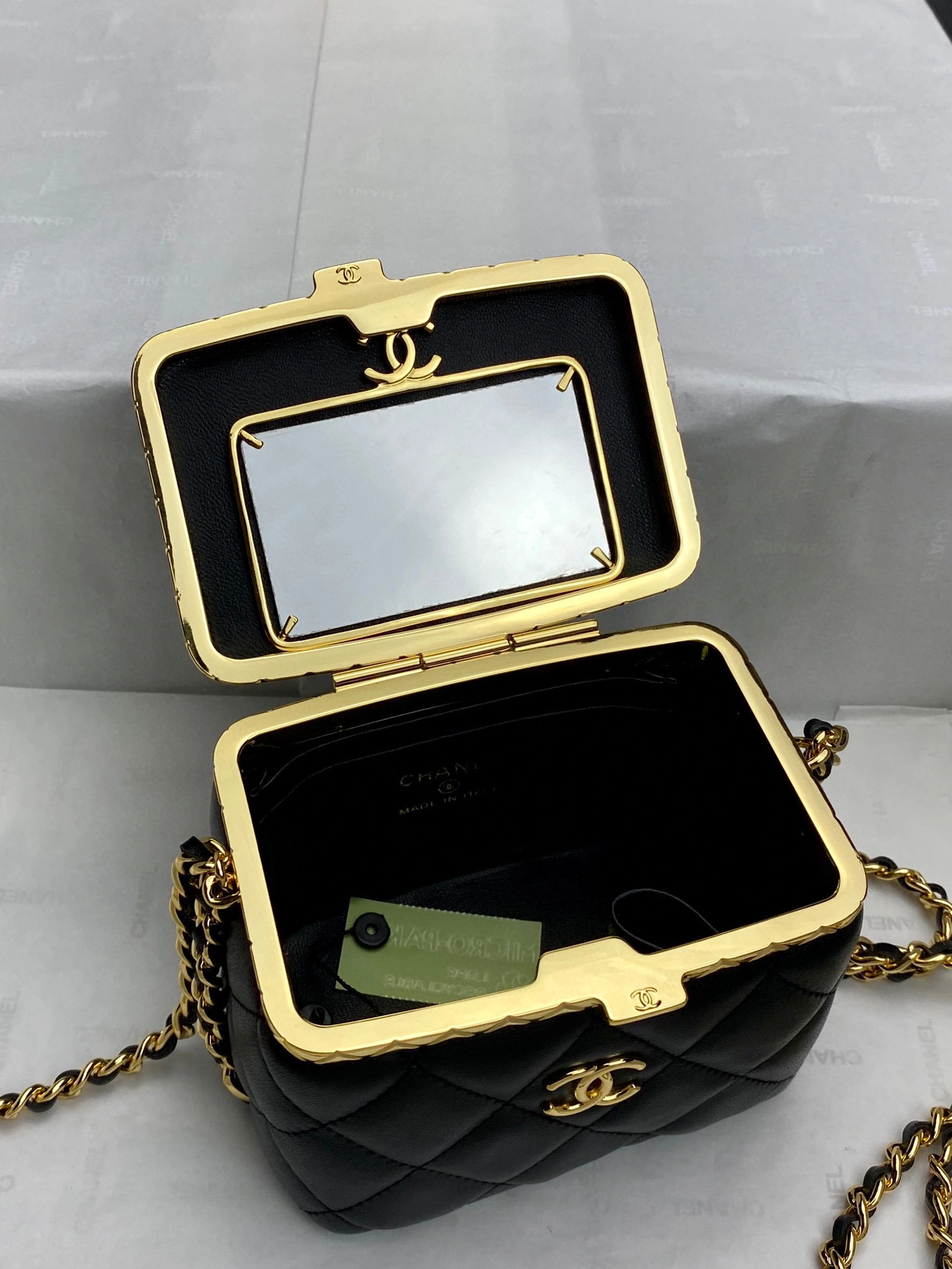 MOMO- AP2717-B07981-94305 22 sheephide item：B-B000F1414C