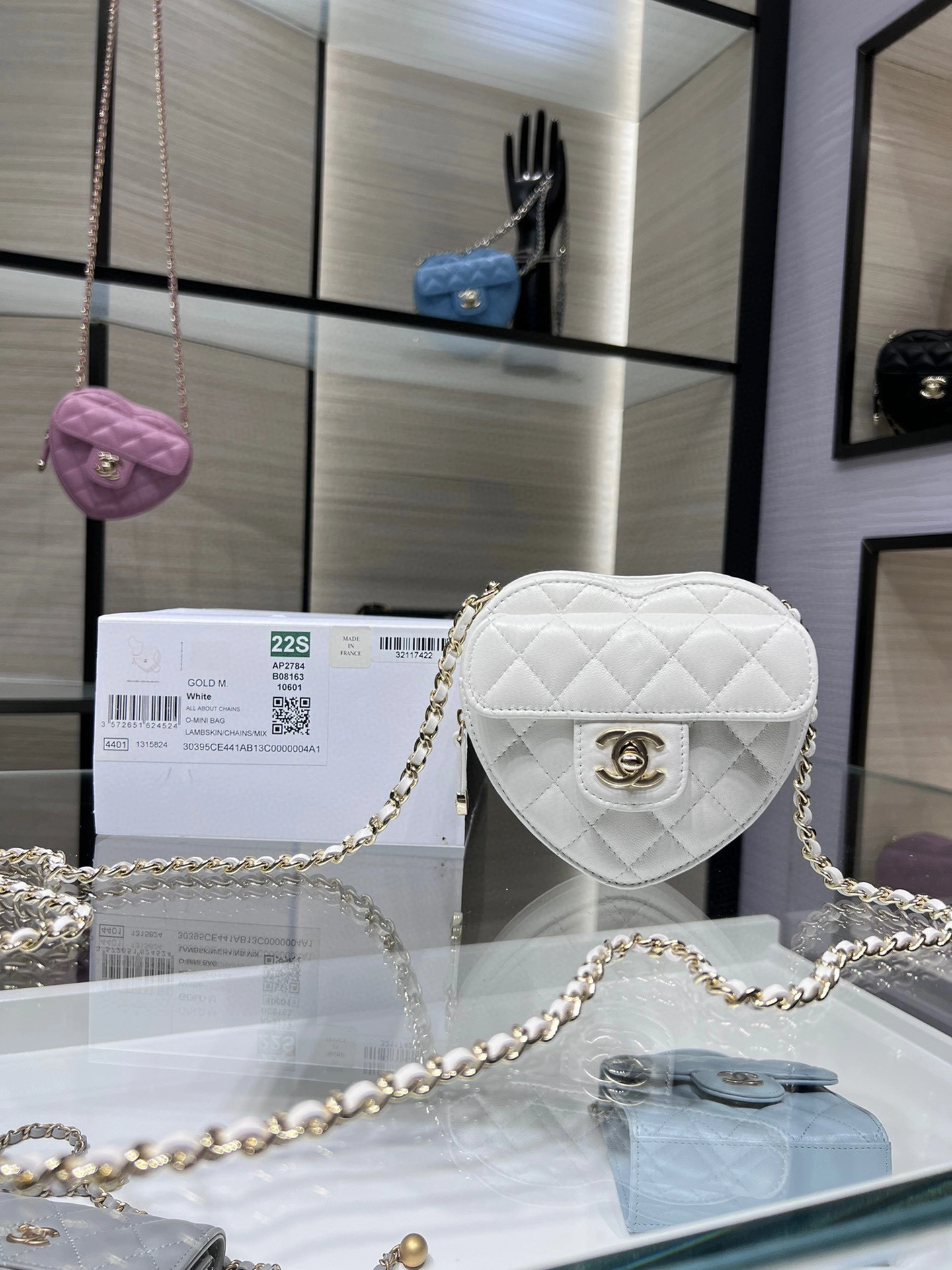 MOMO- AP2784-B08163-10601 2022S item：B-B000E2107C