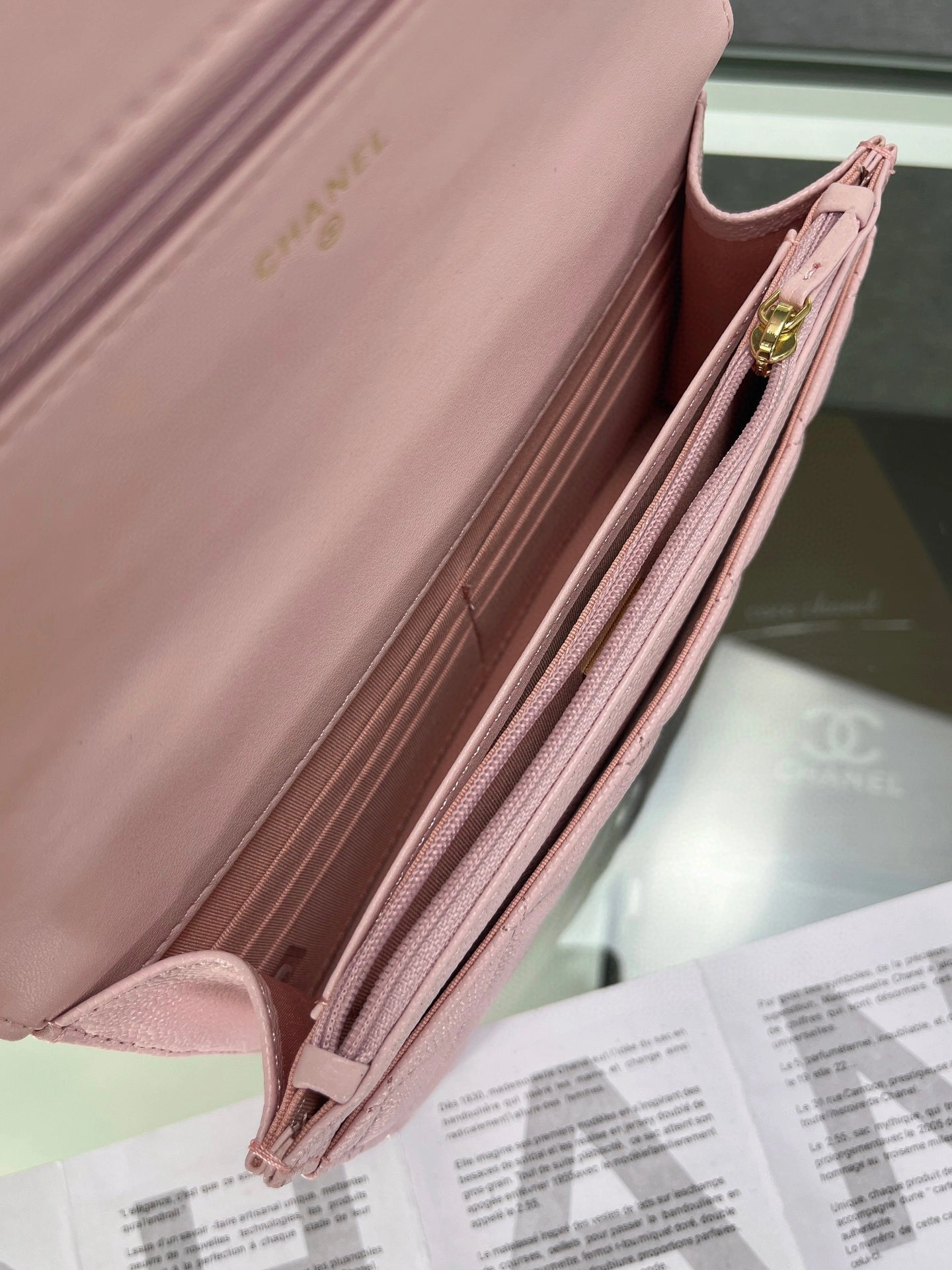 &MOMO- AP2804-B08299-NH620 22S incas WOC item：B-B000E2104C