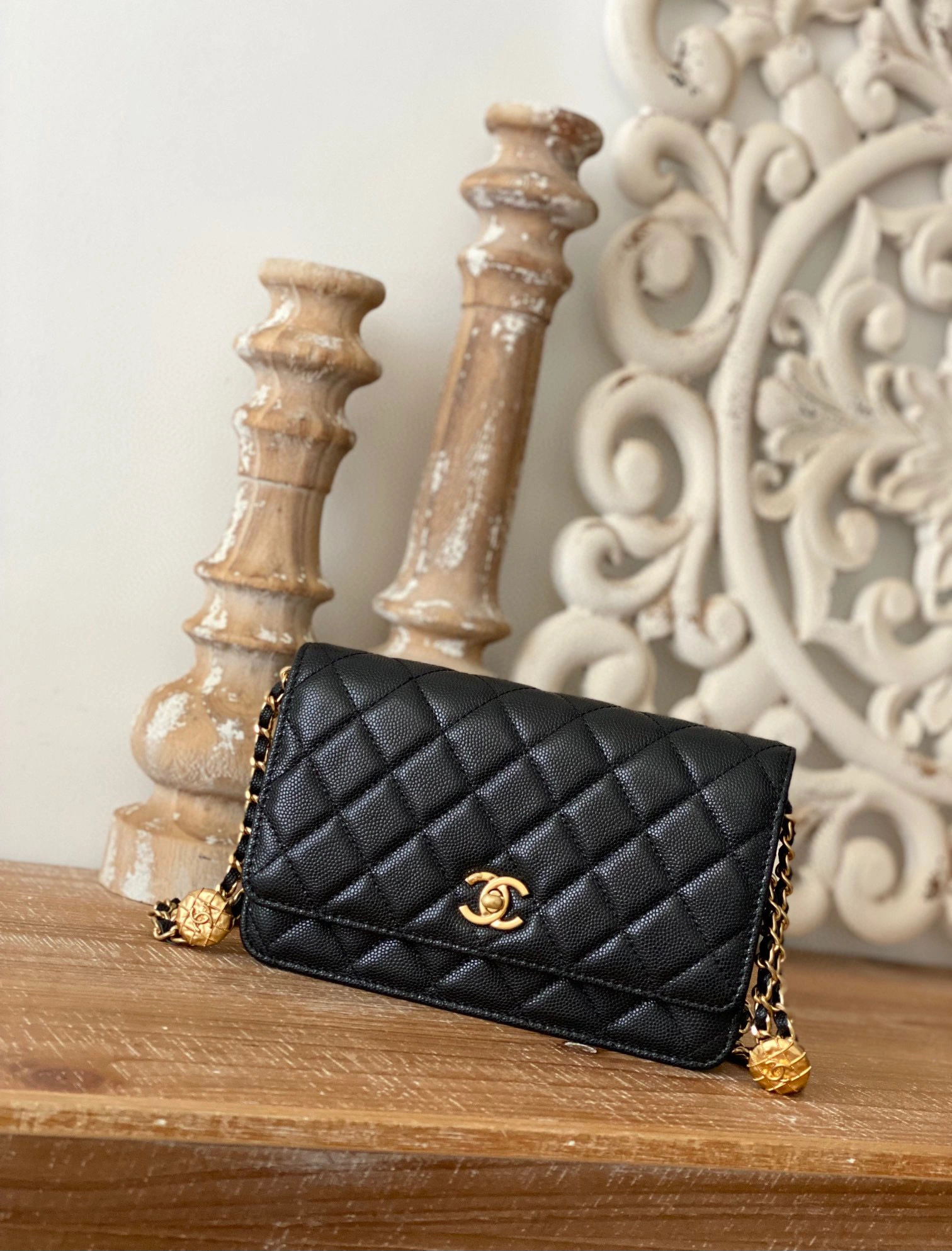 MOMO- AP2840-B08447-94305 22A cowhide item：B-B000F2920C