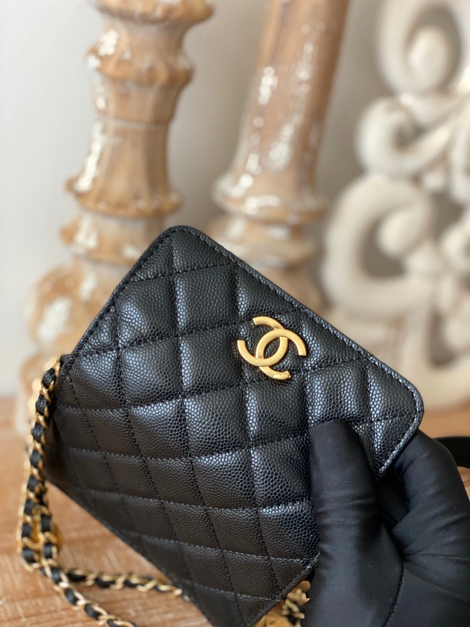 MOMO- AP2857-B08447-943059 22A cowhide item：B-B000F2919C