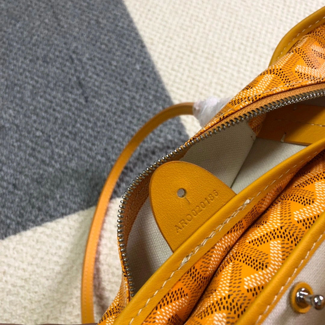 MOMO- ARTOISMMLTY08CL08P Artois item：B-B000F1239C