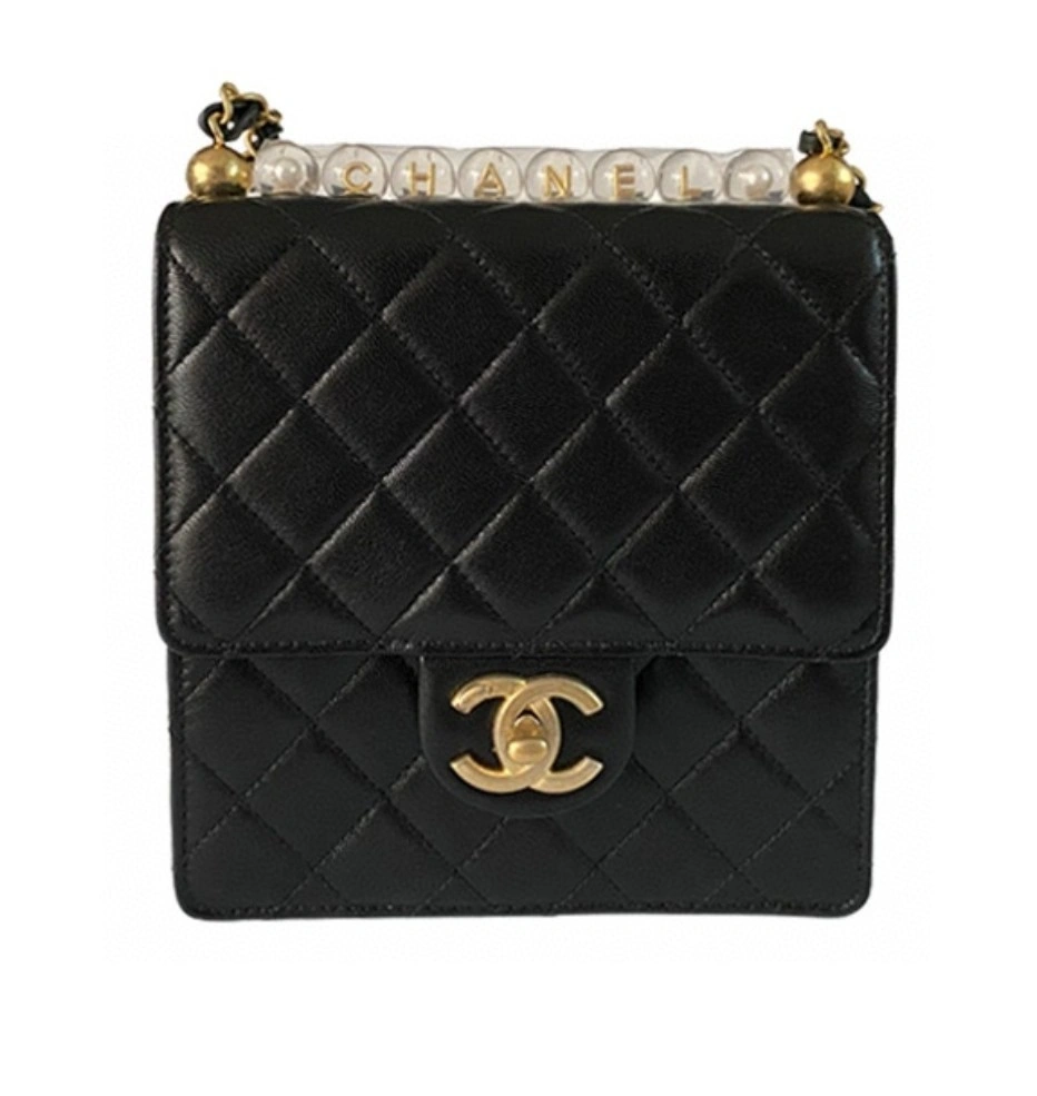MOMO- AS0584 sheephide item : B-B202B0840