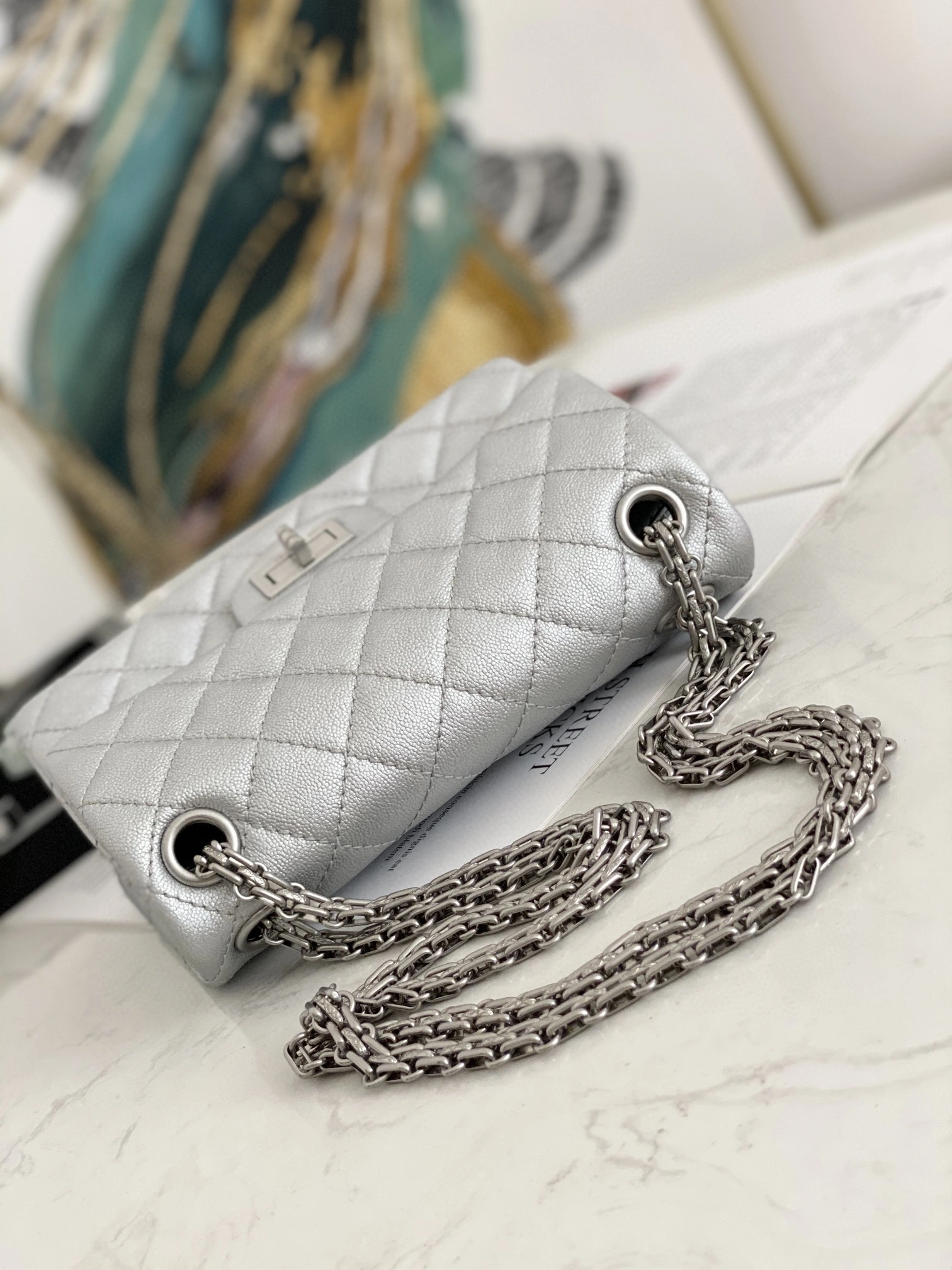 MOMO- AS0874 Calfskin item : B-B00M1929