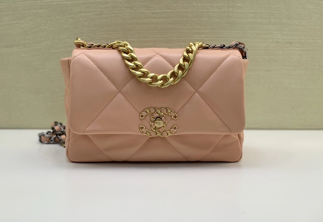MOMO- AS1160 sheephide 19Bag item : B-B063M2802