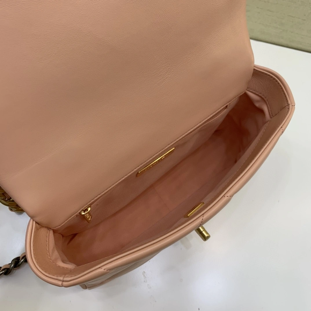 MOMO- AS1160 sheephide 19Bag item : B-B063M2802