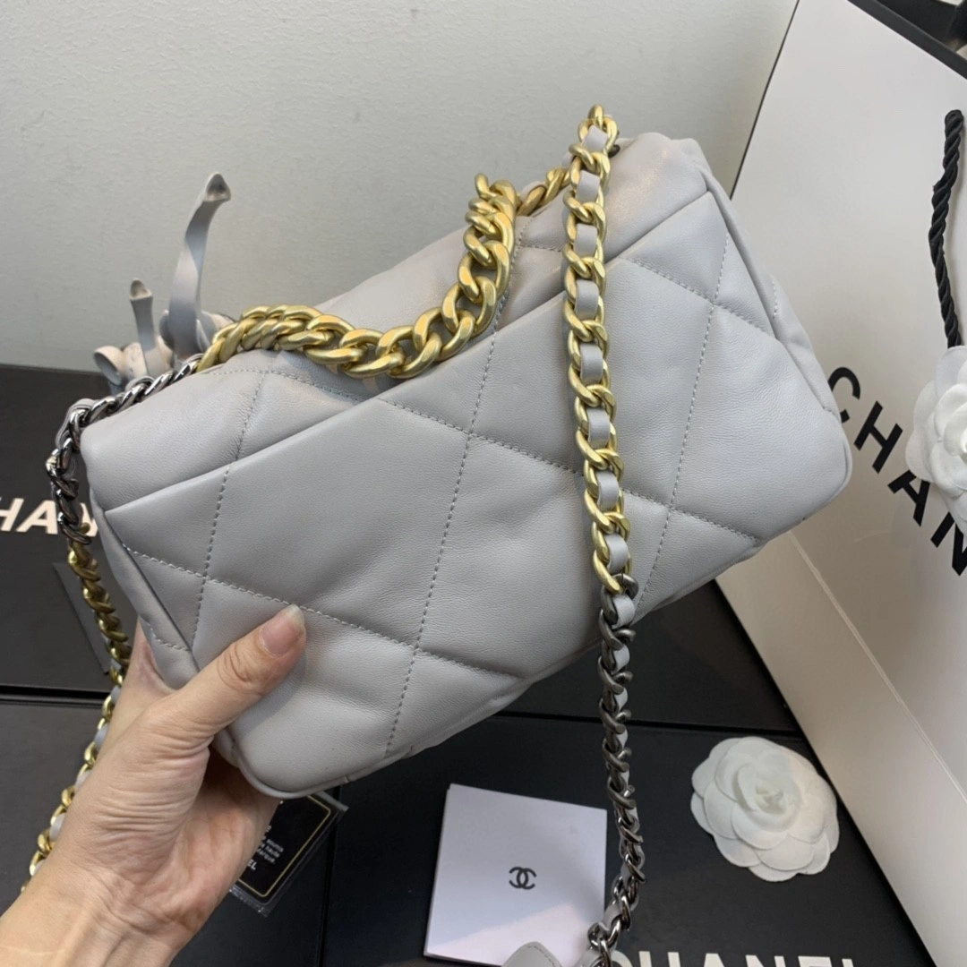 MOMO- AS1160 sheephide item : B-B307M2816
