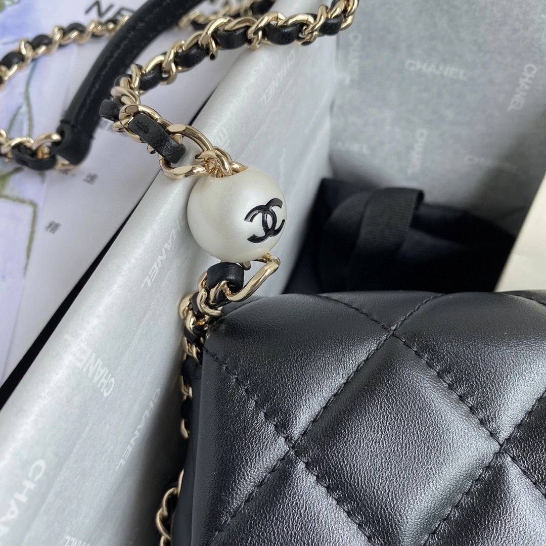 MOMO- AS1533 sheephide cf item : B-B307M2003