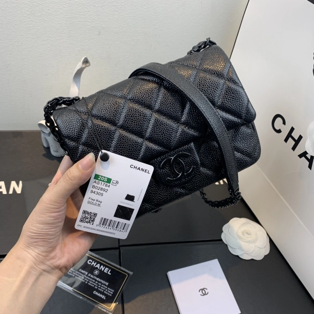 MOMO- AS1784 cowhide item : B-B00M1951