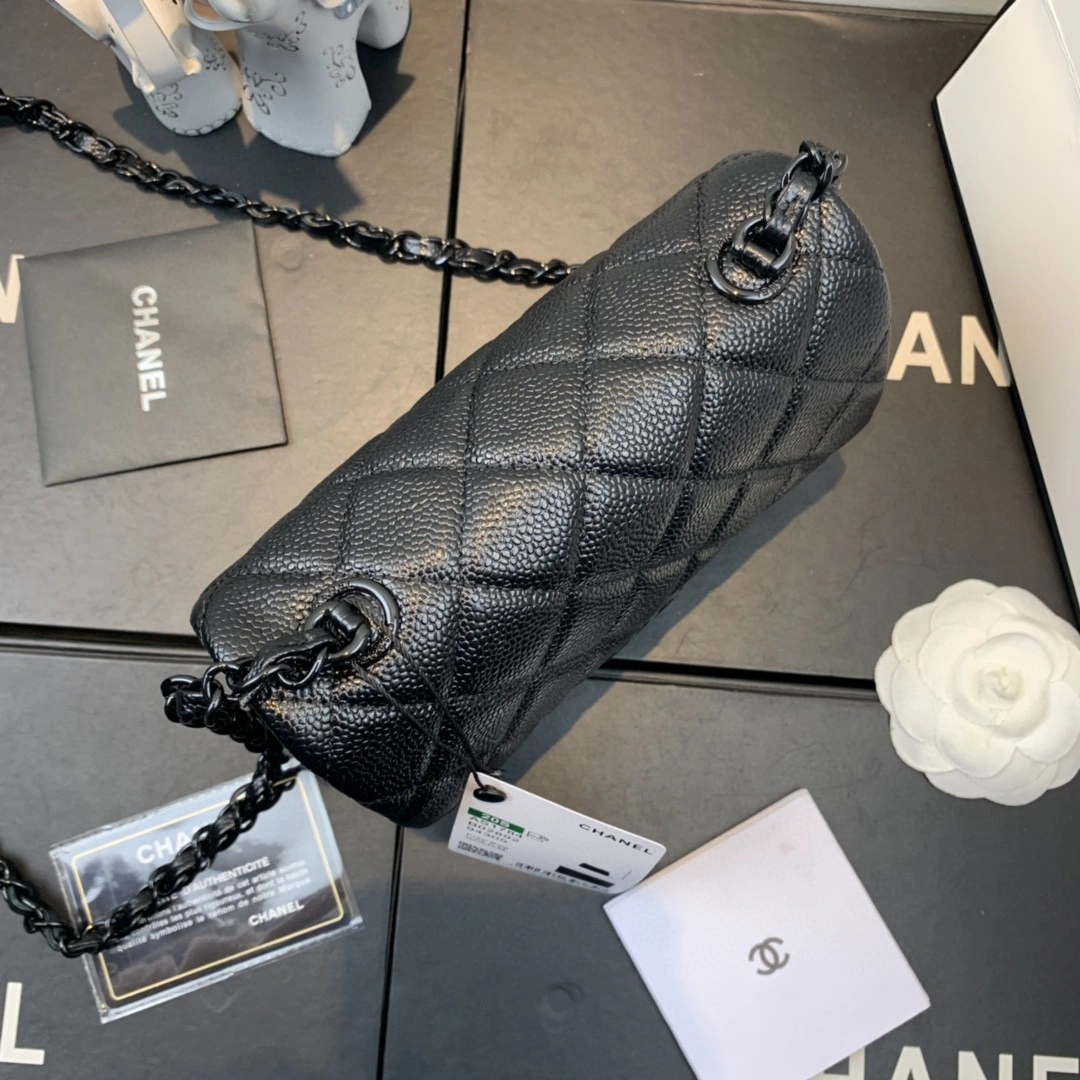 MOMO- AS1784 cowhide item : B-B00M1951