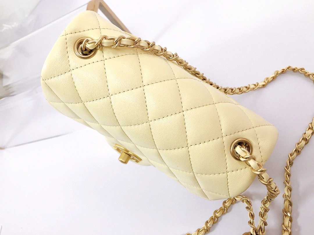 MOMO- AS1786 Lambskin item : B-B00M1635