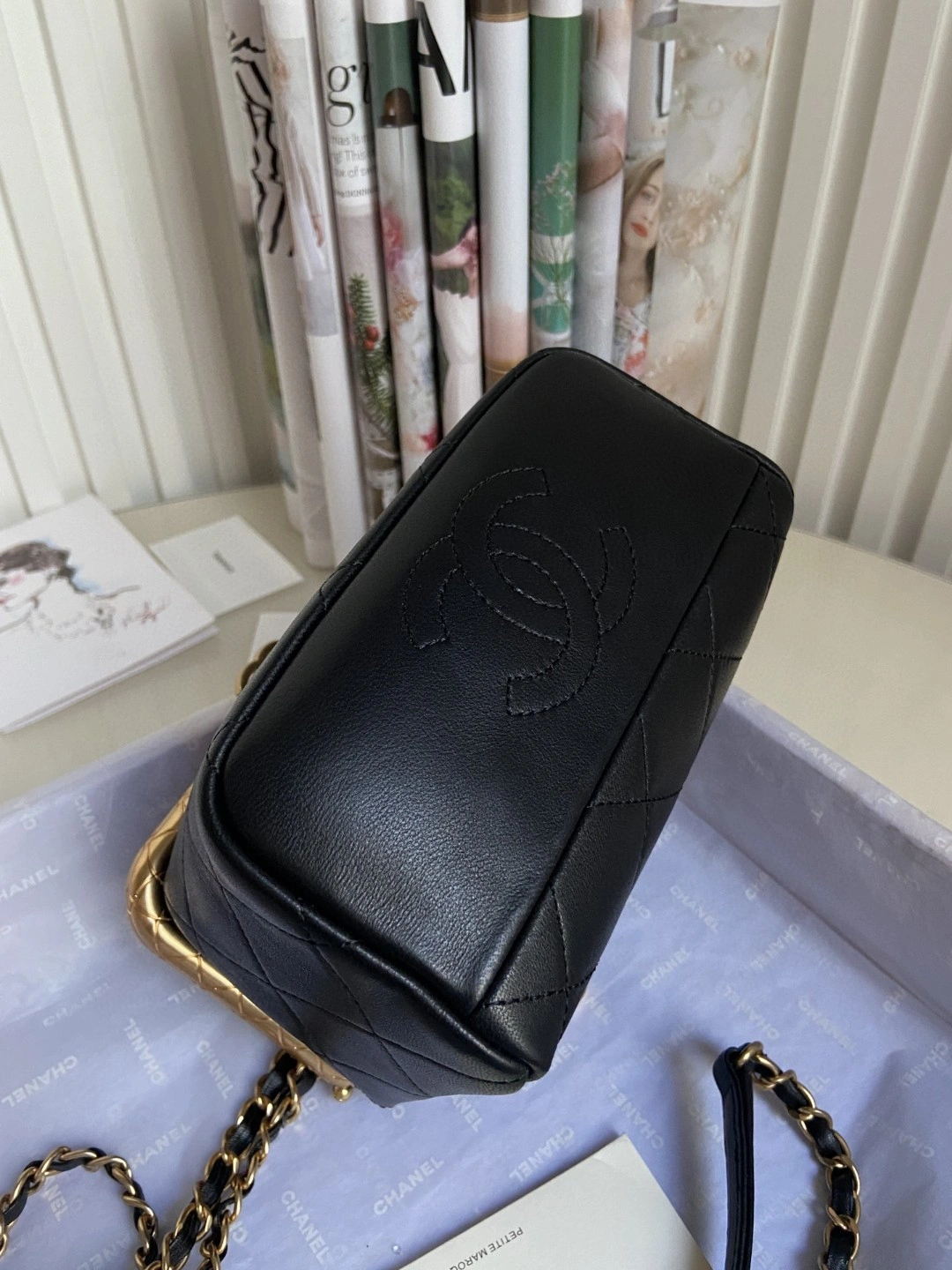 MOMO- AS1886 sheephide item : B-B307M2827