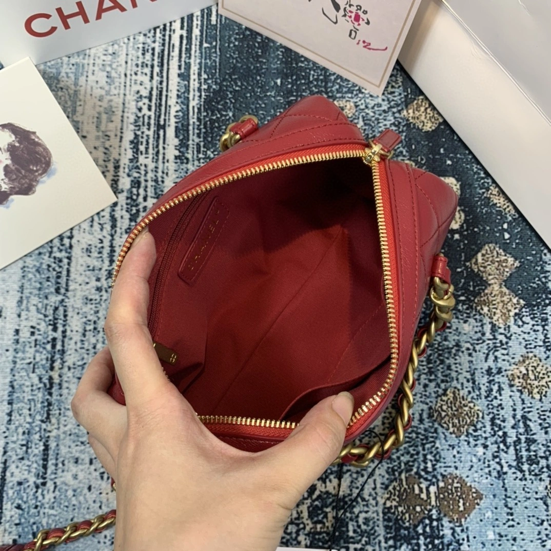 MOMO- AS1899 19Bag item : B-B00M2045