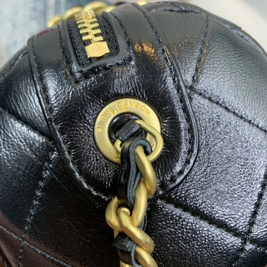 MOMO- AS1899 19Bag item : B-B00M2049