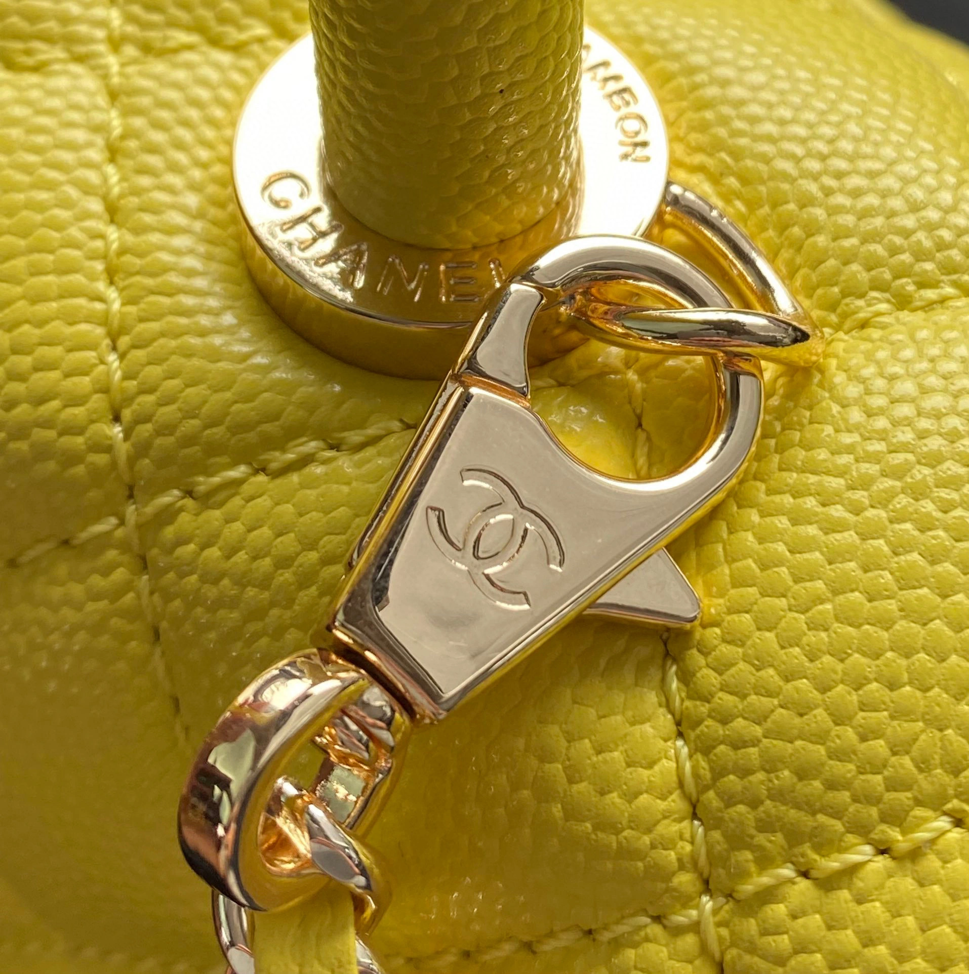 MOMO- AS2215-B05061-NG754 cowhide mini coco handle item：B-B000E2132C