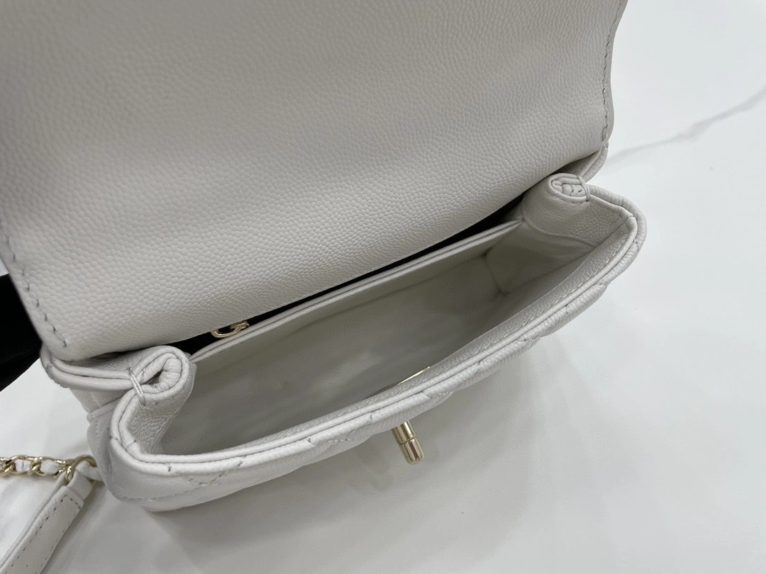 MOMO- AS2215 cowhide item : B-B307M1736
