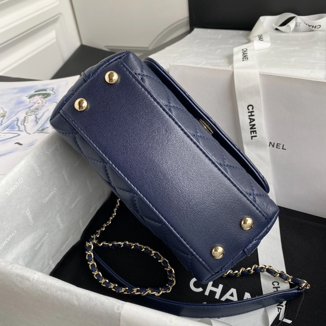 MOMO- AS2215 sheephide item : B-B307M1737