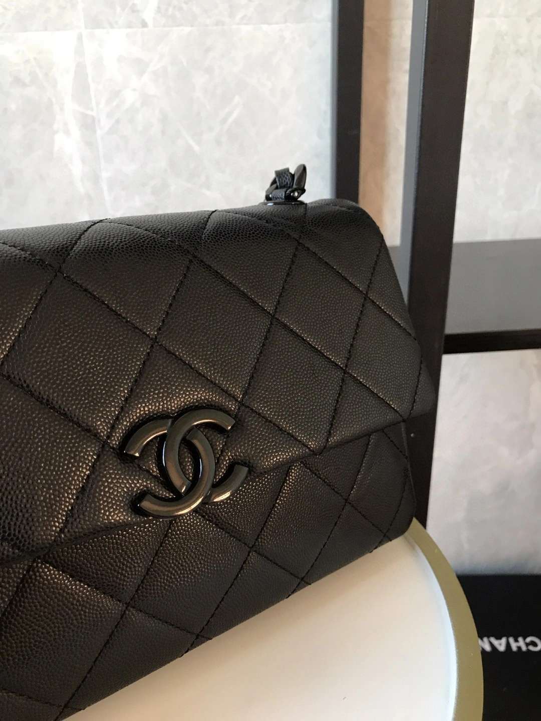 MOMO- AS2303 Calfskin item : B-B307M2034