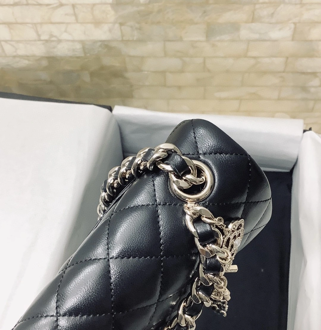 MOMO- AS2326 sheephide item : B-B307M2814