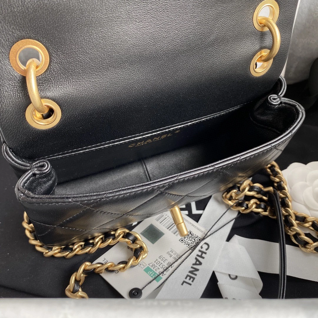 MOMO- AS2387 Lambskin item : B-B370M2046
