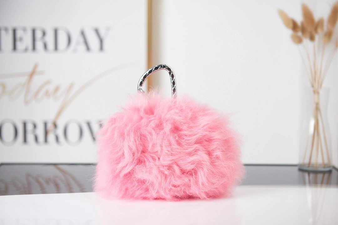 MOMO- AS2397 sheephide item : B-B321B0807