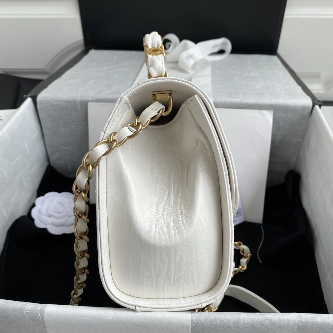 MOMO- AS2478 sheephide item : B-B370M2808