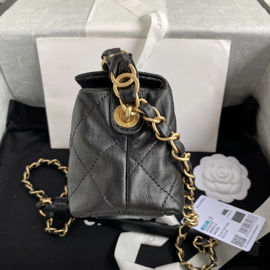 MOMO- AS2479 Lambskin small hobo bag item : B-B00M2001