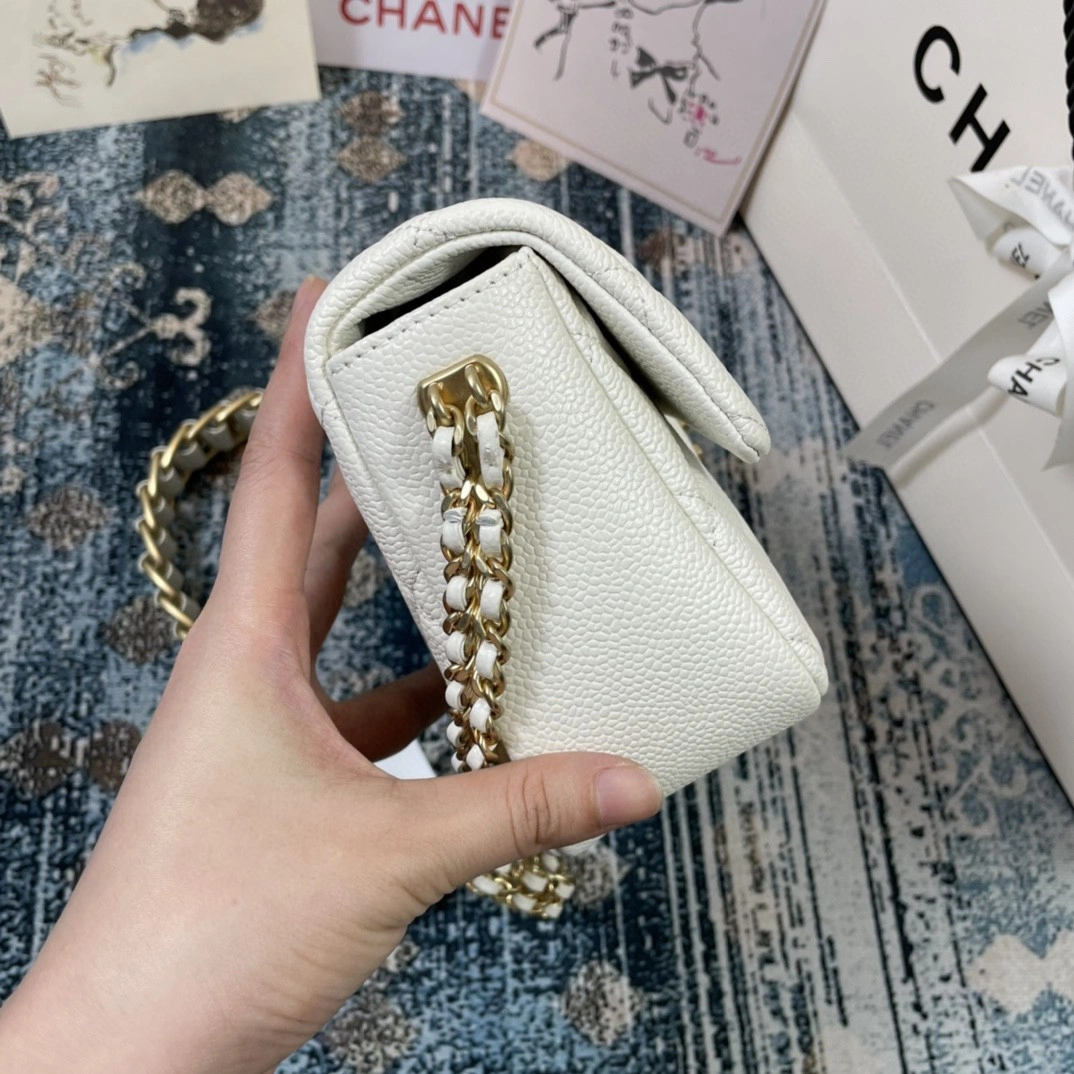 MOMO- AS2543 Calfskin item : B-B00M2022