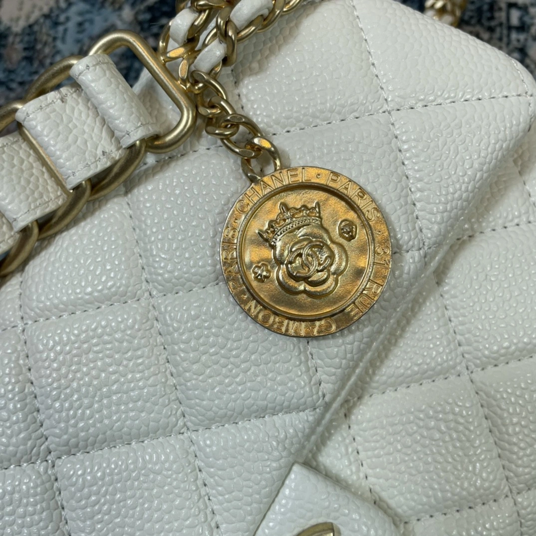 MOMO- AS2543 Calfskin item : B-B00M2022