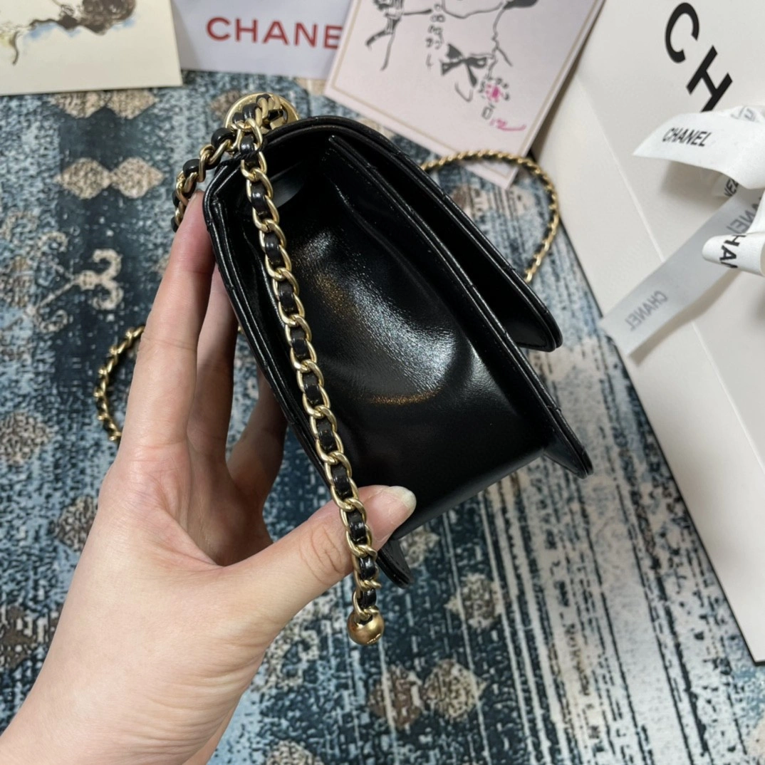 MOMO- AS2649 Calfskin item : B-B00M1822