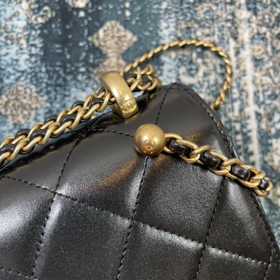 MOMO- AS2649 Calfskin item : B-B00M1822