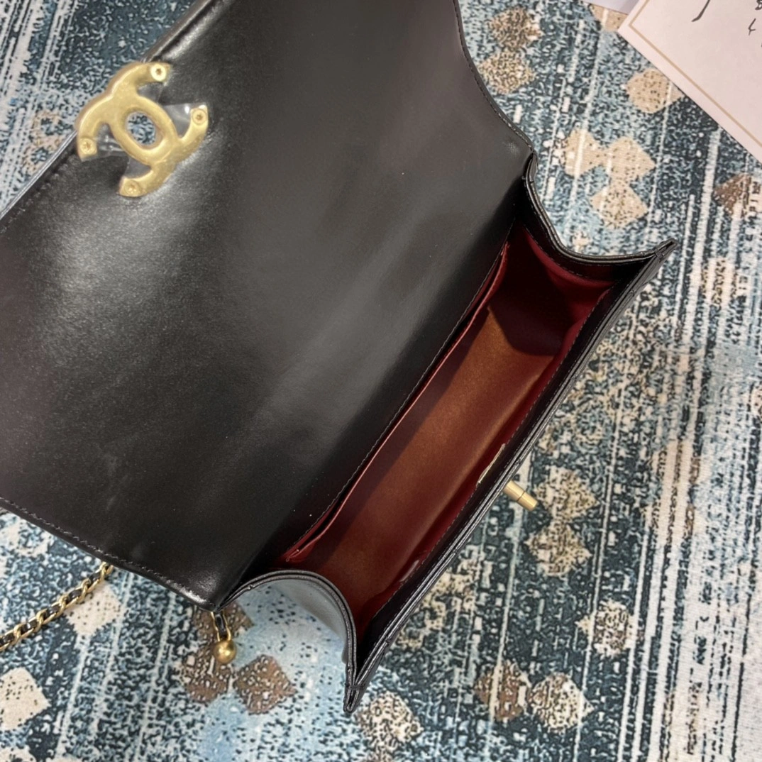 MOMO- AS2649 Calfskin item : B-B00M1822