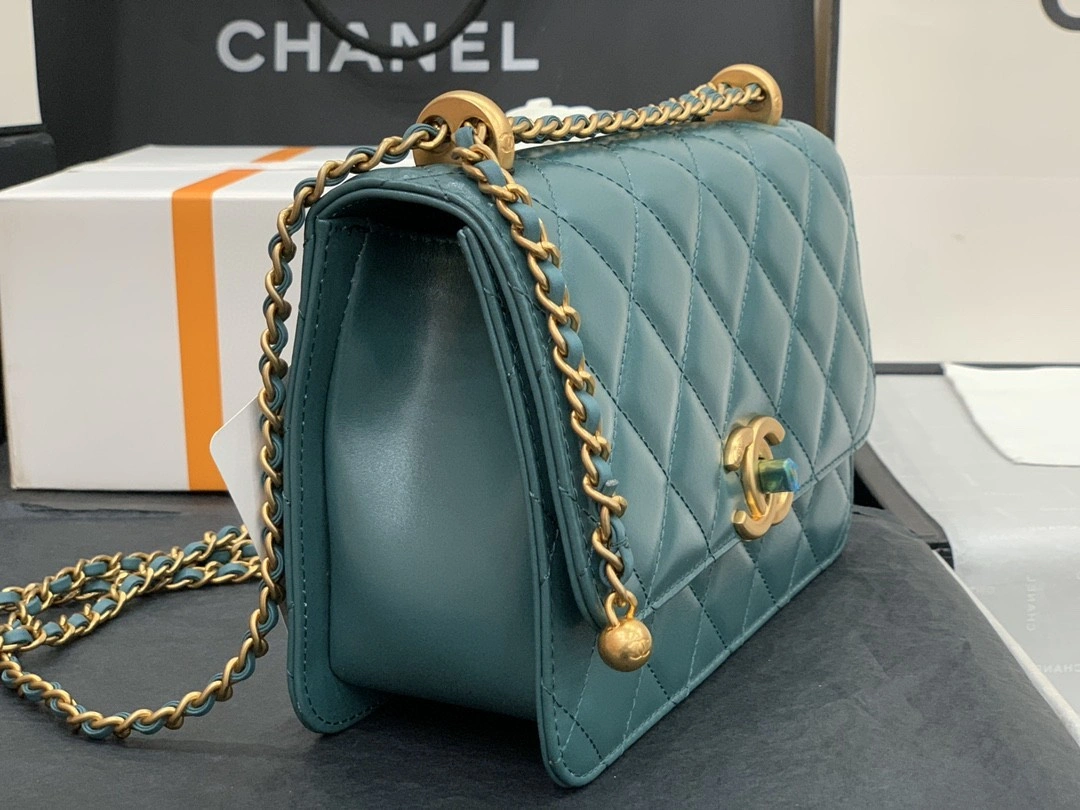 MOMO- AS2649 cowhide item : B-B00M1827