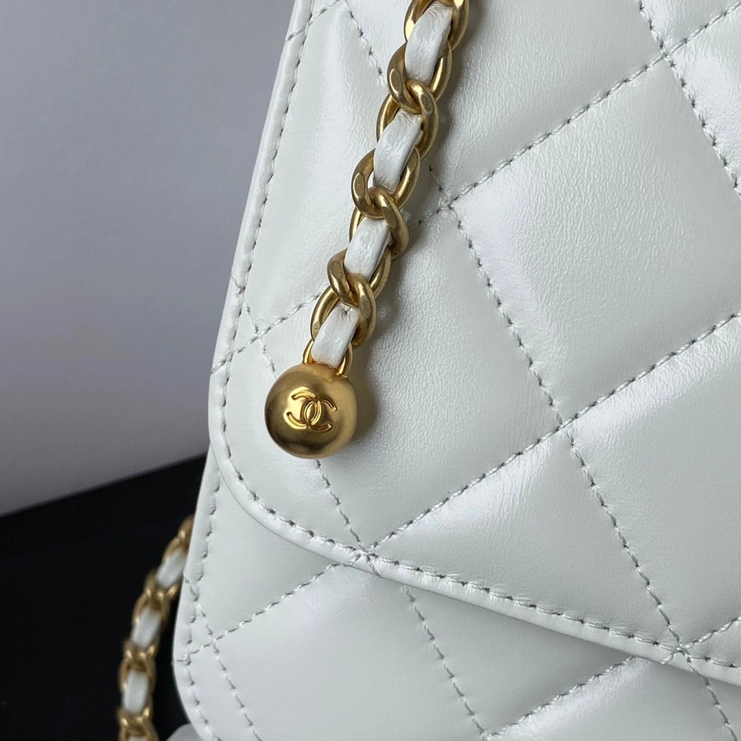 MOMO- AS2649 cowhide item : B-B221M1821