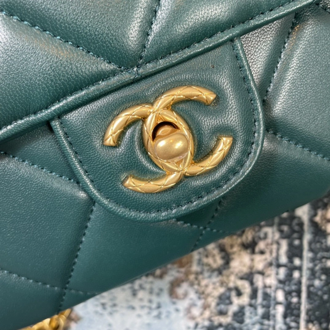 MOMO- AS2693 Lambskin item : B-B00M1815