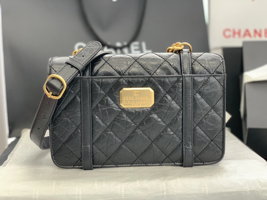 MOMO- AS2696 cowhide item : B-B00M1942