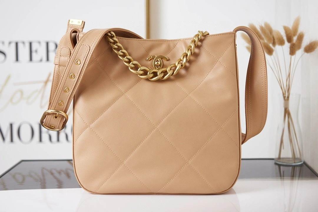 MOMO- AS2844 Calfskin 21k item : B-B00M1734