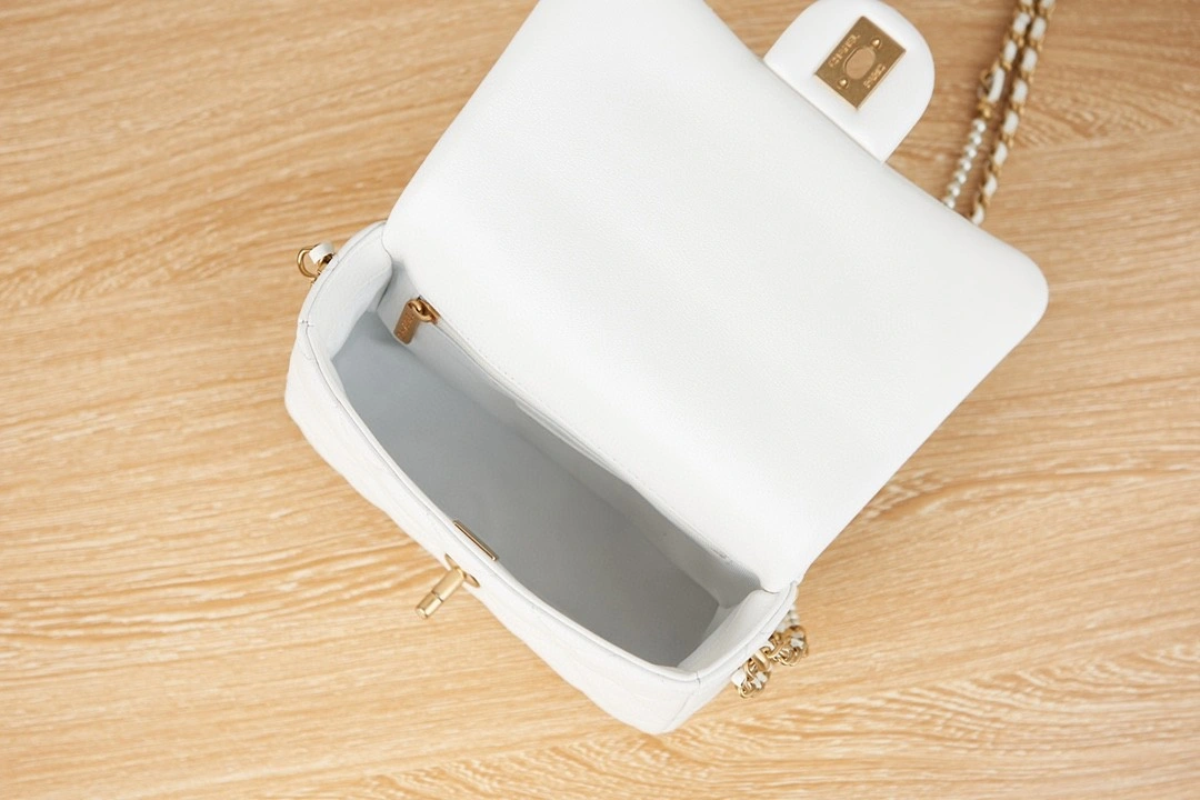 MOMO- AS2855 sheephide item : B-B307M1649