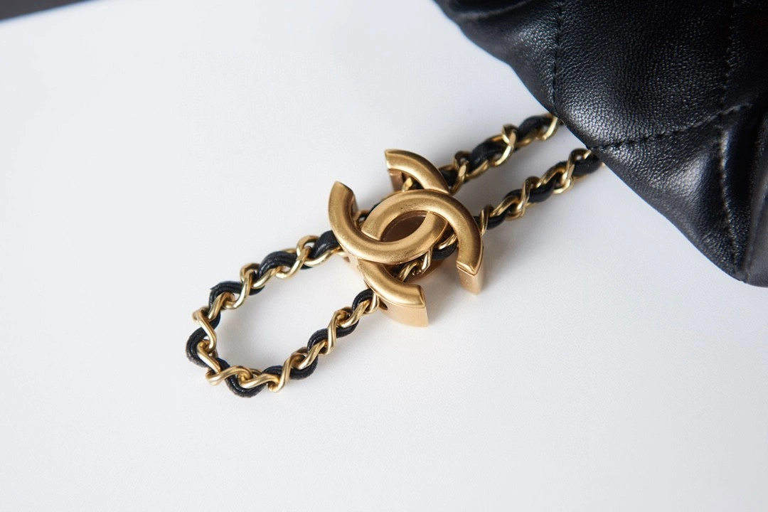 MOMO- AS2859 sheephide item : B-B307M2035