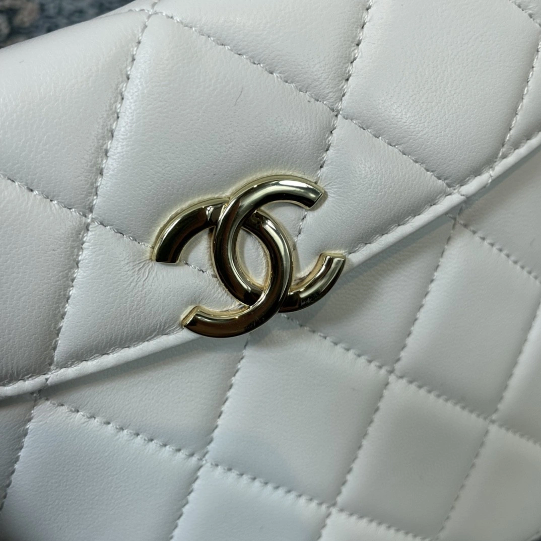 MOMO- AS2877 mini flap item : B-B00M1705