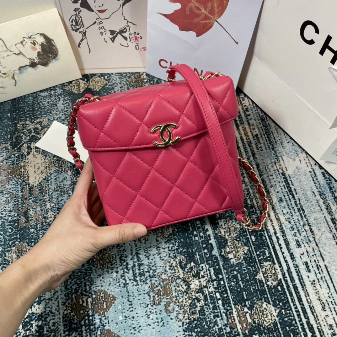 MOMO- AS2877 mini flap item : B-B00M1710